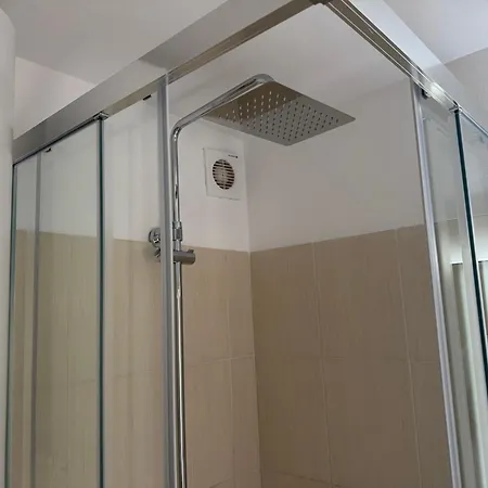 Vitaro Apartman *
